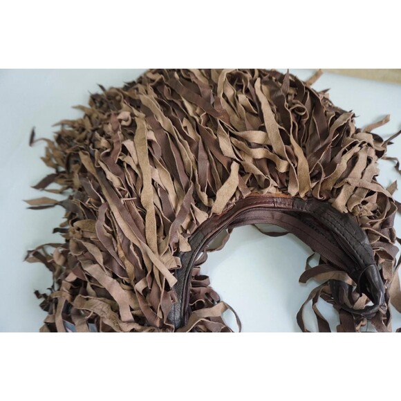 Moroccan Leather Shoulder Bag: Bohemian Hippie Fringe Bag - Picture 4 of 12